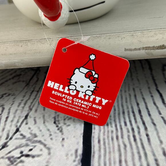 🎅 Hello Kitty Santa Hat 16 oz Ceramic Sculpted Mug – Sanrio Holiday Collectible - Picture 5 of 5